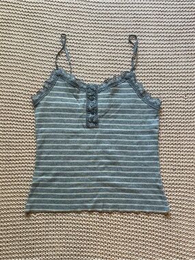 ✰ gray stripped lace trimmed cami top ✰